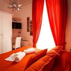 napolimia-hotel-de-charme.hotels-amalfi.com/