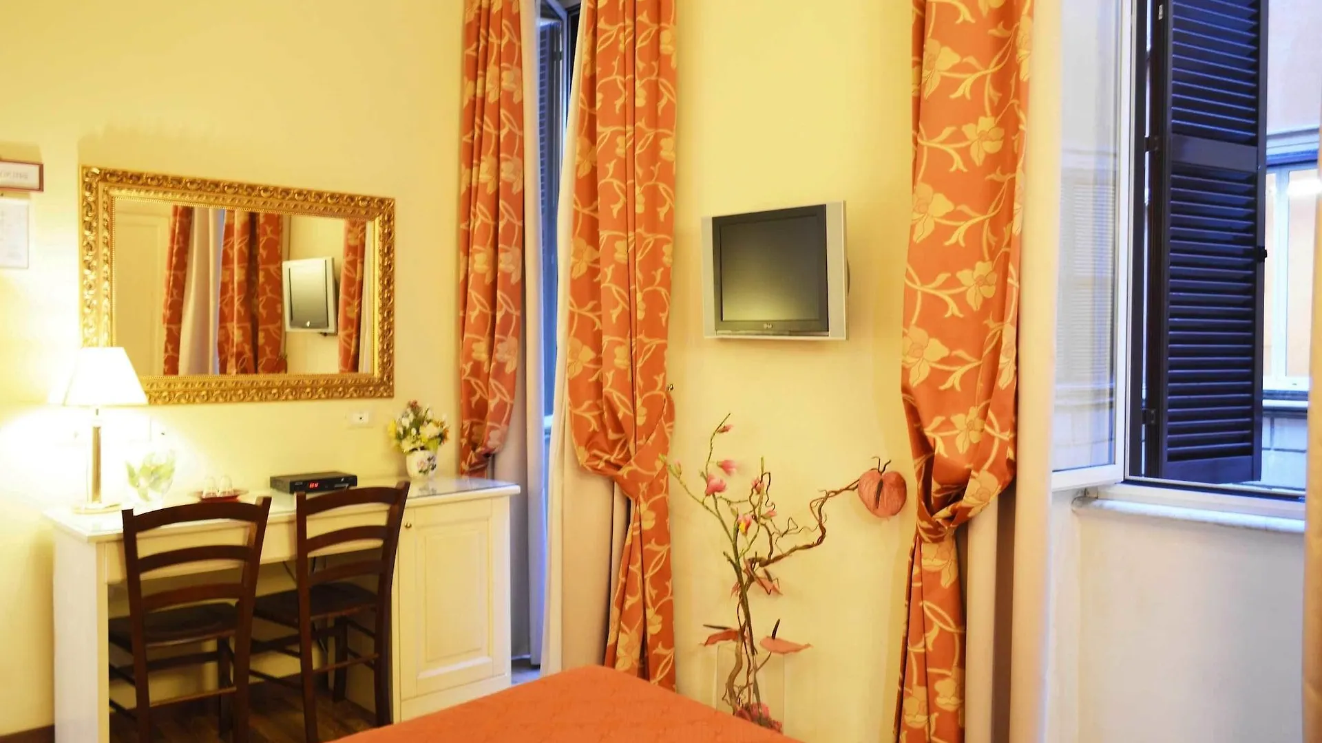 Residenza Domiziano Bed & Breakfast Rome 3*,