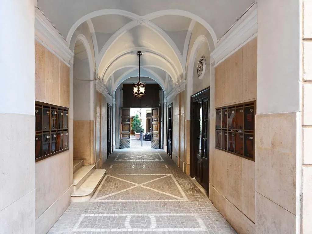 Residenza Domiziano Bed & Breakfast Rome 3*,  Italy